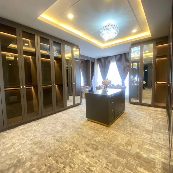 Queen Villa PH 60m (11)