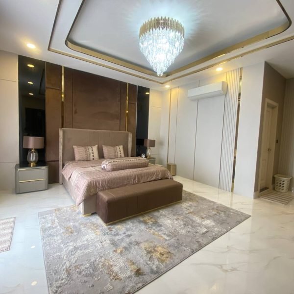 Queen Villa PH 60m (6)